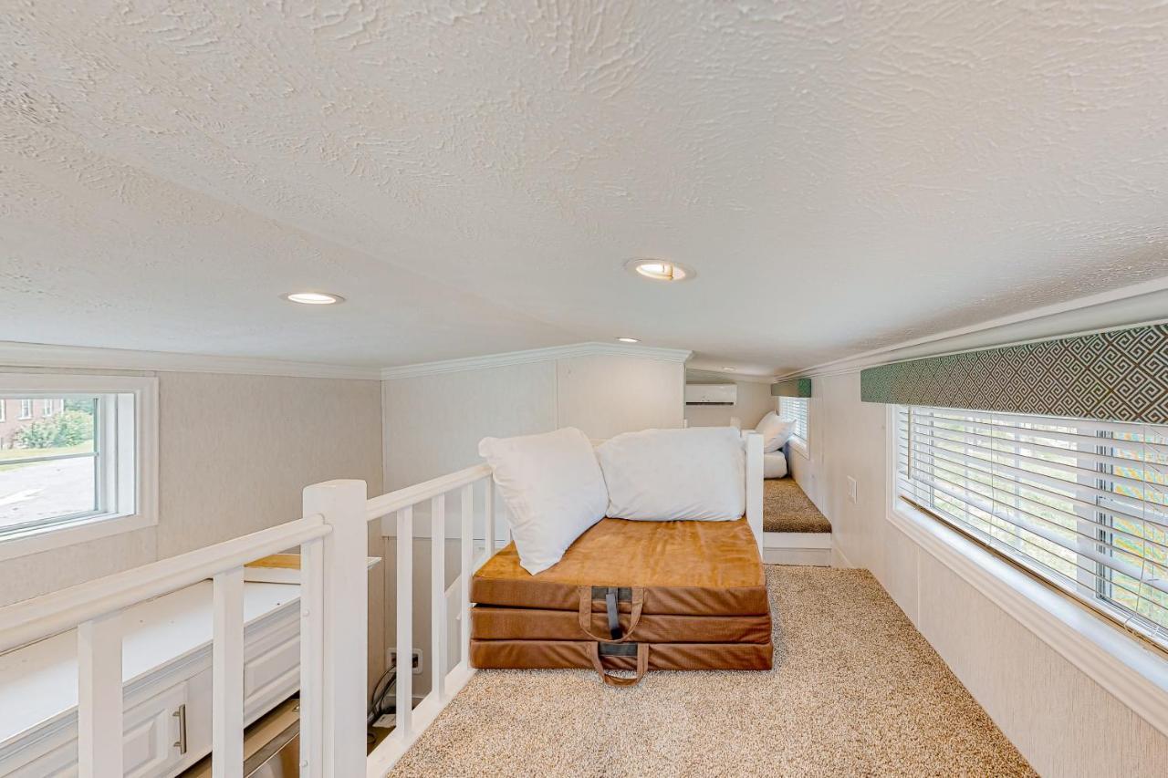 Tiny Charmer Hendersonville Exterior foto